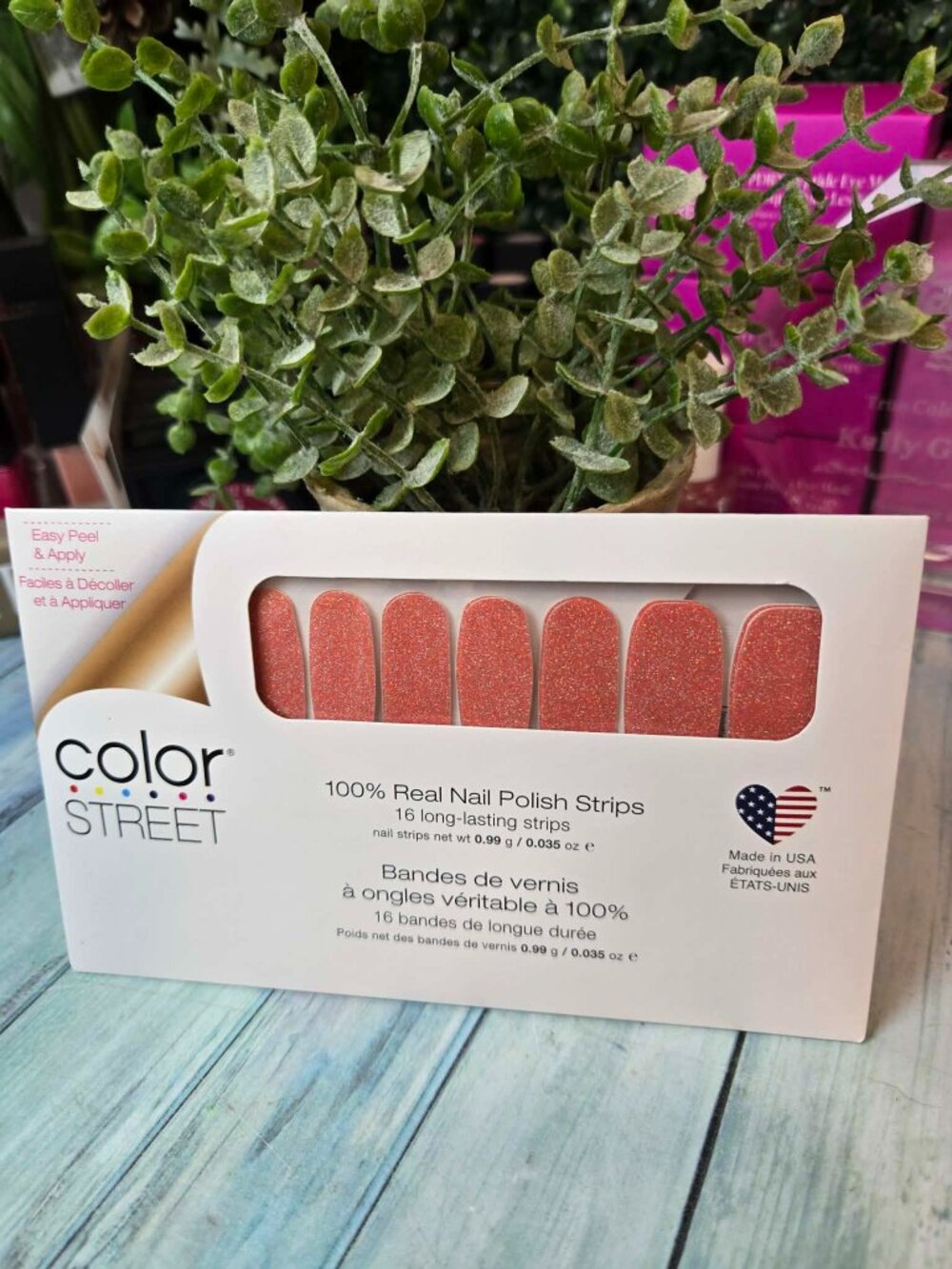 Color Street Coral Glitter Press On Nail Design